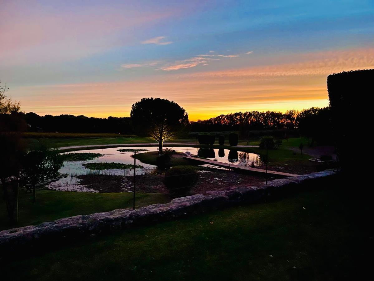 Aparthotel Domaine Amourella Lambesc Zewnętrze zdjęcie