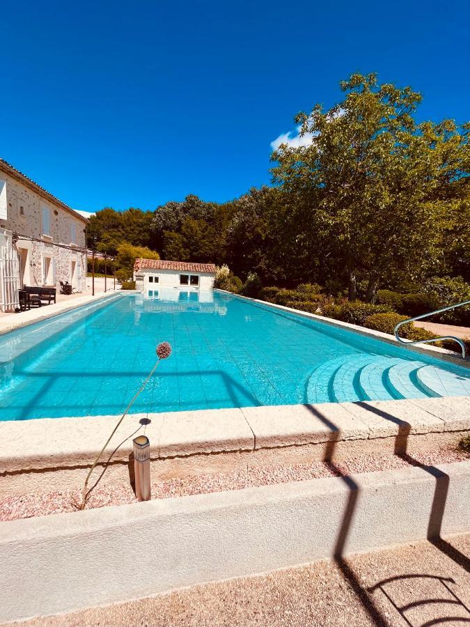 Aparthotel Domaine Amourella Lambesc Zewnętrze zdjęcie