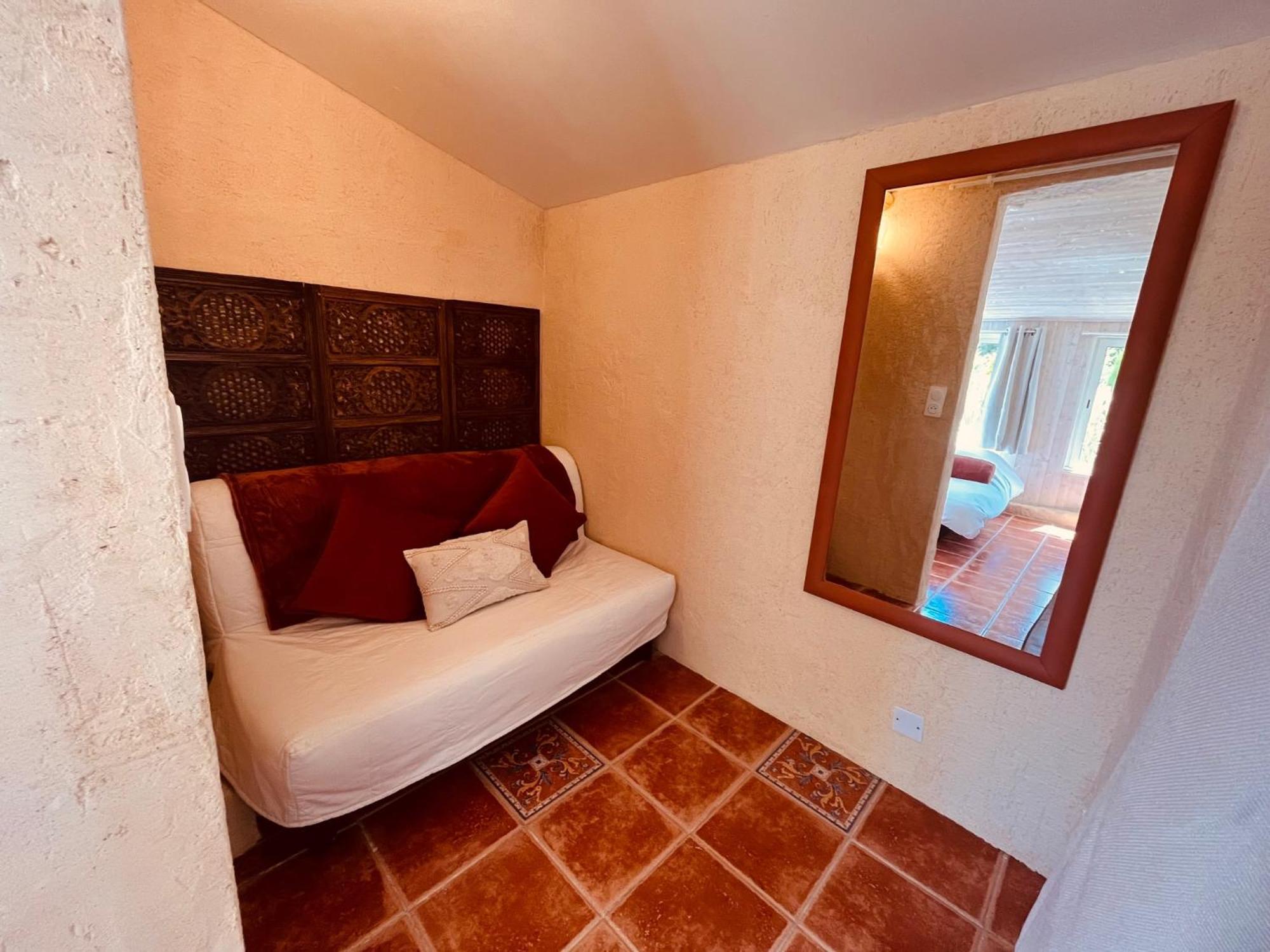Aparthotel Domaine Amourella Lambesc Pokój zdjęcie