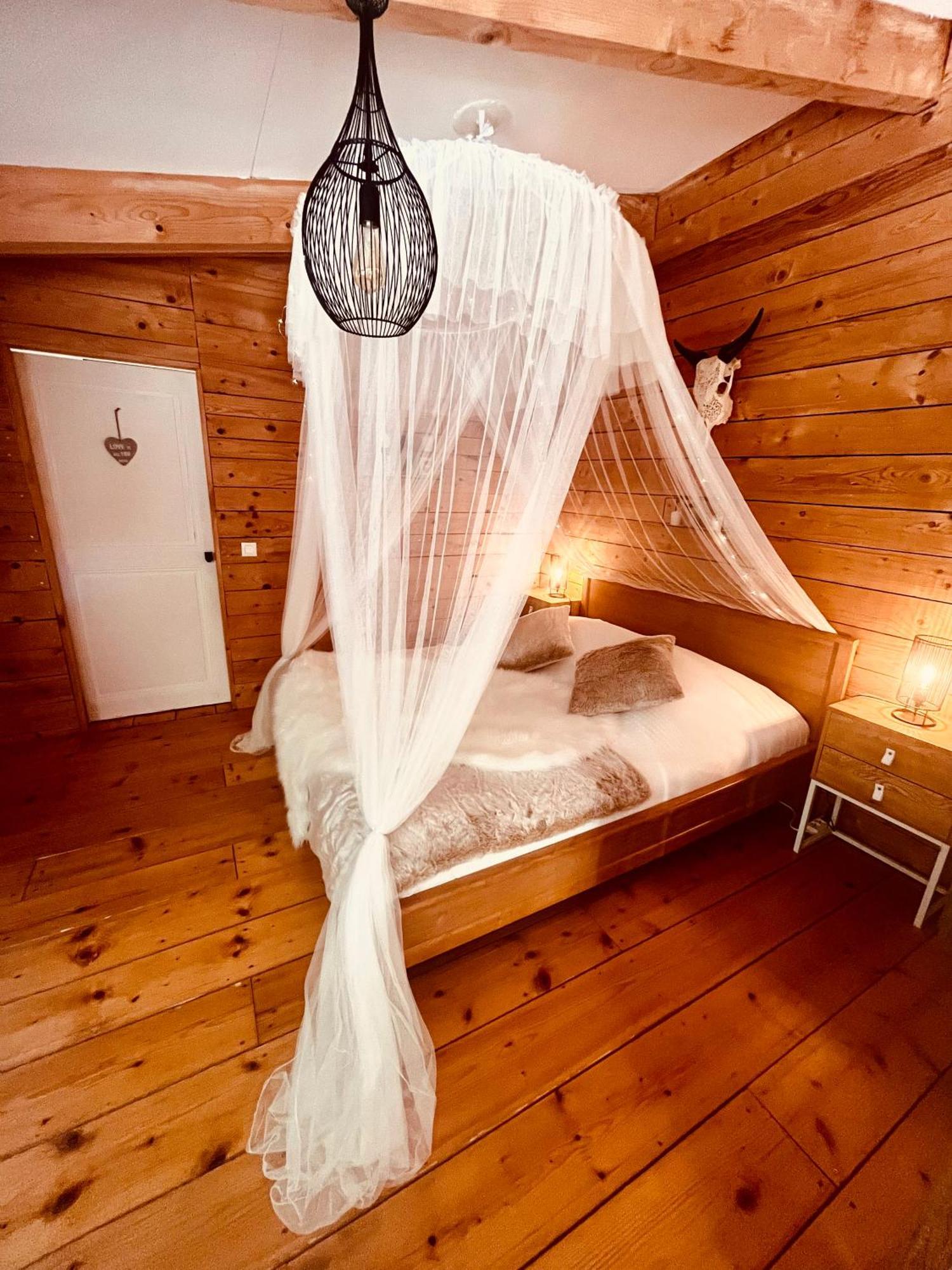 Aparthotel Domaine Amourella Lambesc Pokój zdjęcie